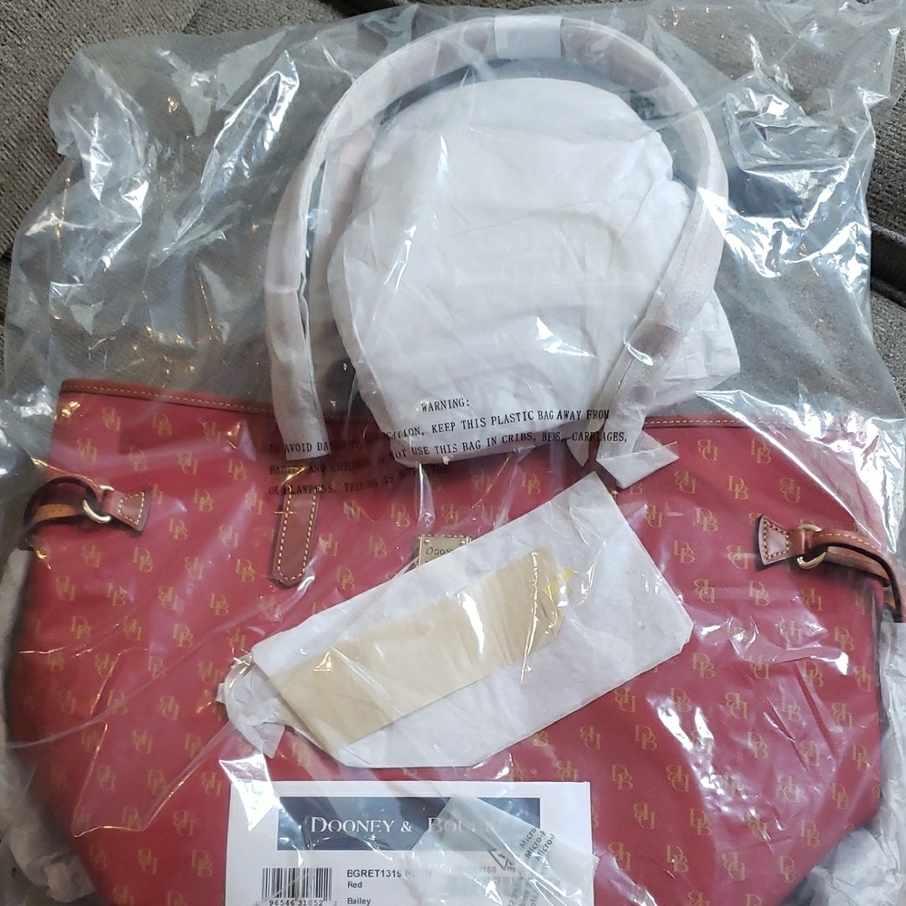 Dooney & Bourke Gretta Bailey